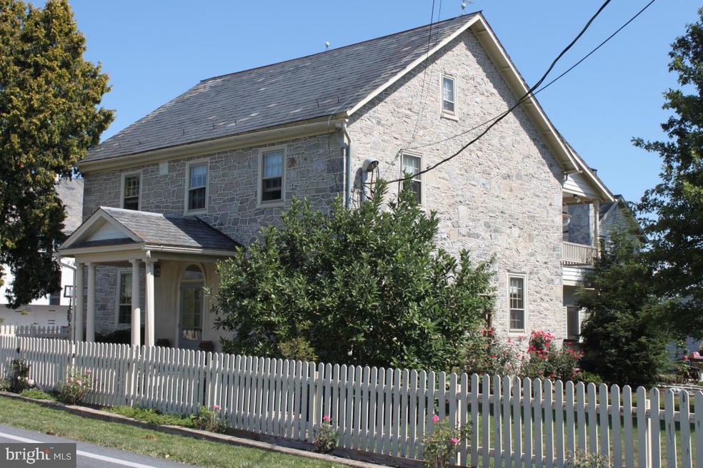 605 Becker Rd, Leola, PA 17540 - photo 1