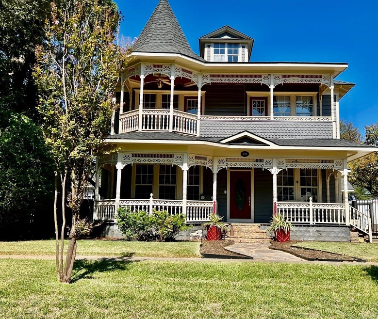 506 W Baylor St, Ennis, TX 75119 - photo 1