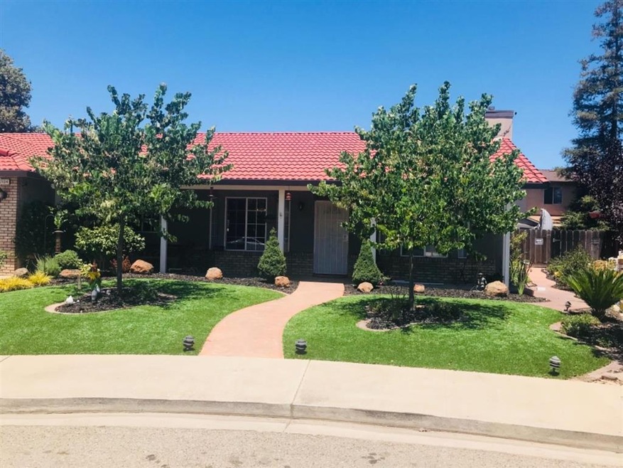 2134 Navajo Ct, Oakdale, CA 95361 - photo 1