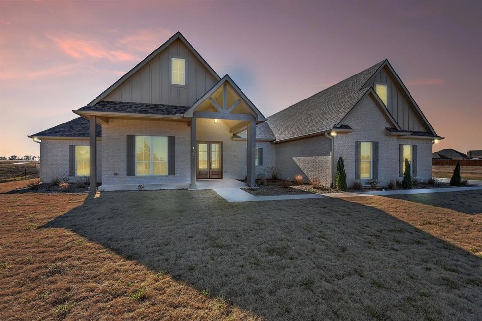 133 Chisolm Trail, Pottsboro, TX 75076 - photo 1