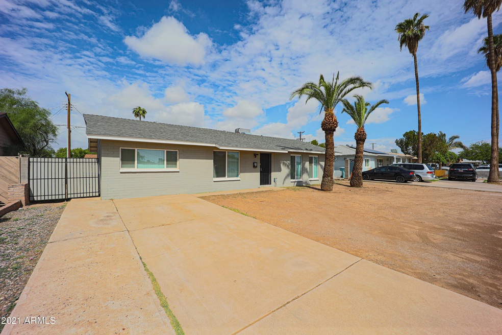 3108 N 39th Ave, Phoenix, AZ 85019 - photo 1