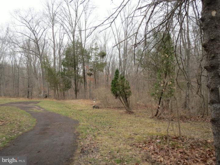 3131 Goezel Rd, Perkiomenville, PA 18074 - photo 1