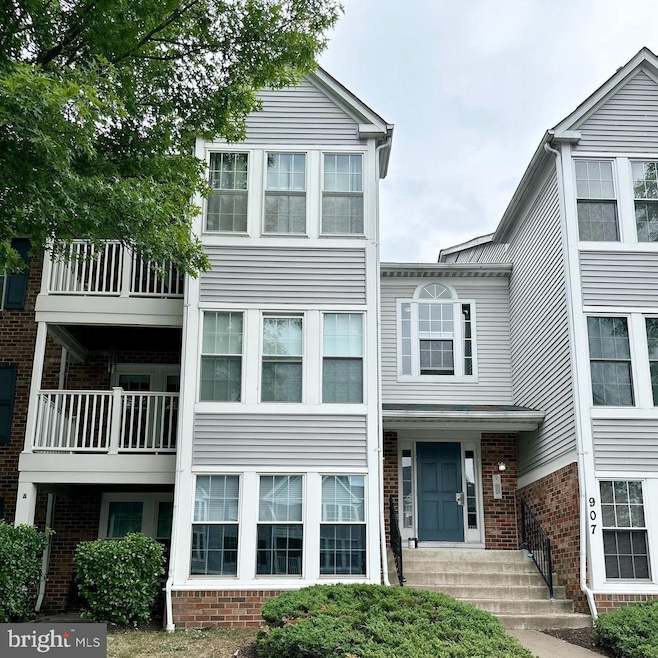 907 Woodbridge Ct unit E, Edgewood, MD 21040 - photo 1