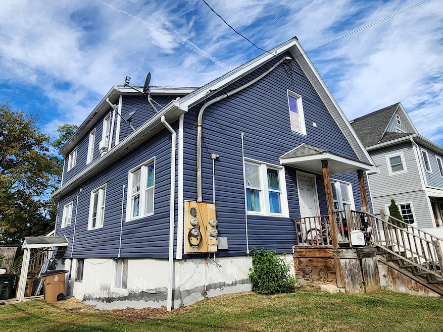 61 Aberdeen St, Stamford, CT 06902 - photo 1