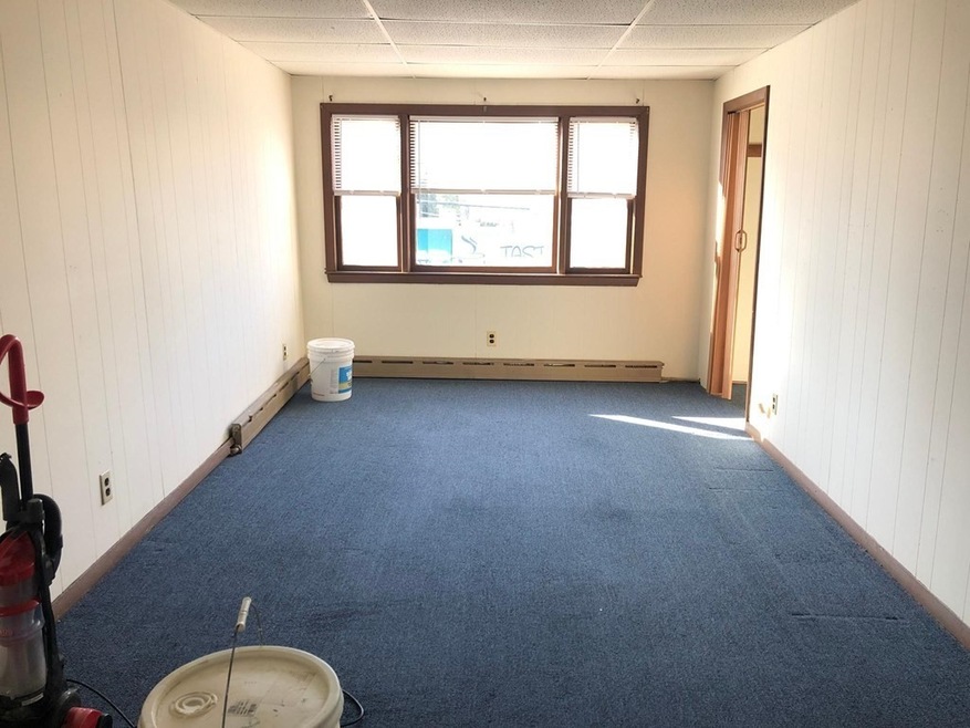 326 Boston Ave unit 2R, Medford, MA 02155 - photo 1