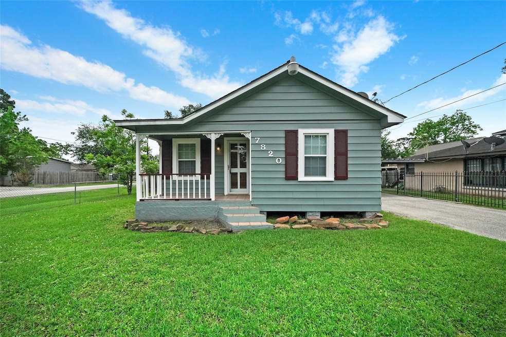 7820 Melrose St, Houston, TX 77022 - photo 1