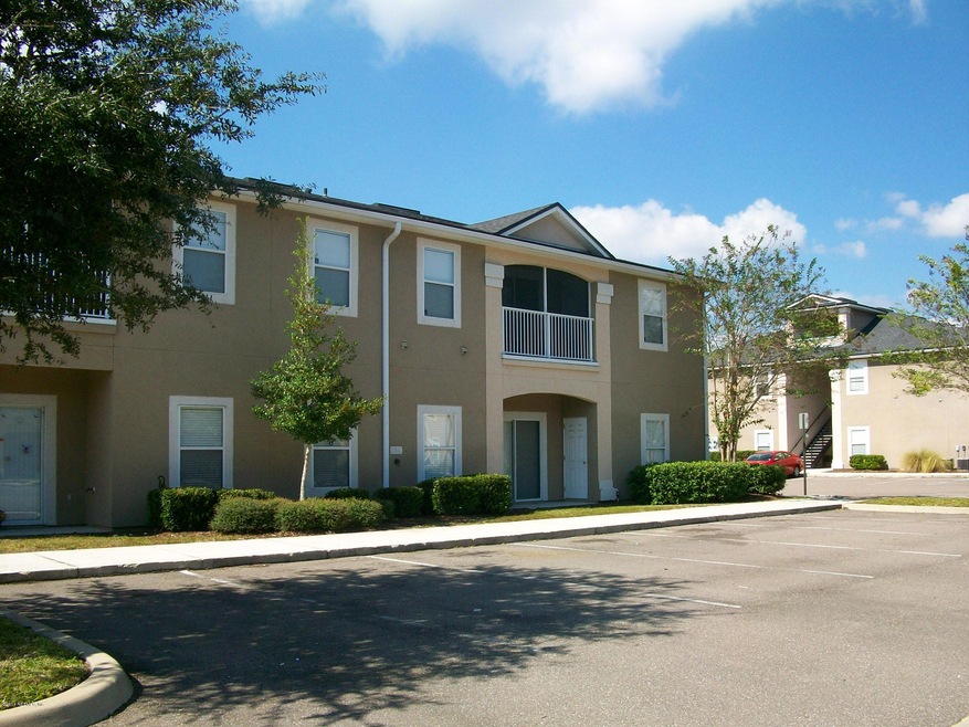 5051 Playpen Dr unit 5, Jacksonville, FL 32210 - photo 1