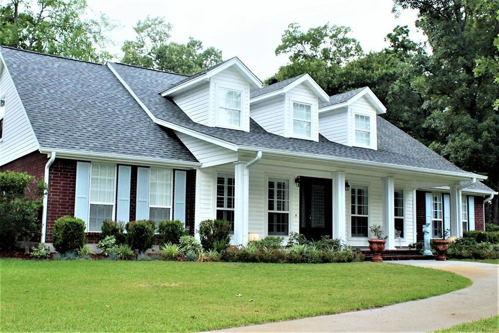 222 Lang Dr, Lufkin, TX 75904 - photo 1