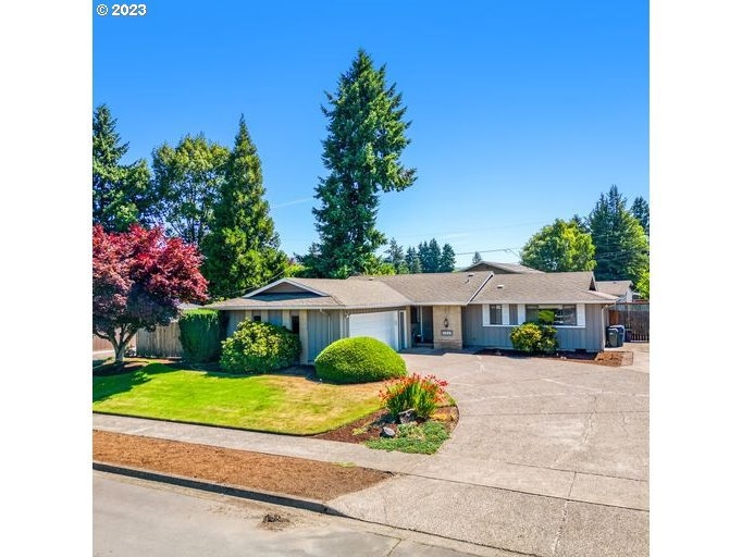 2125 Providence St, Eugene, OR 97401 - photo 1