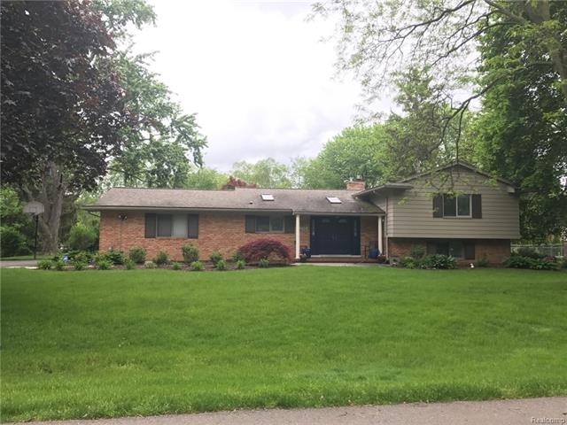 6555 Spruce Drive