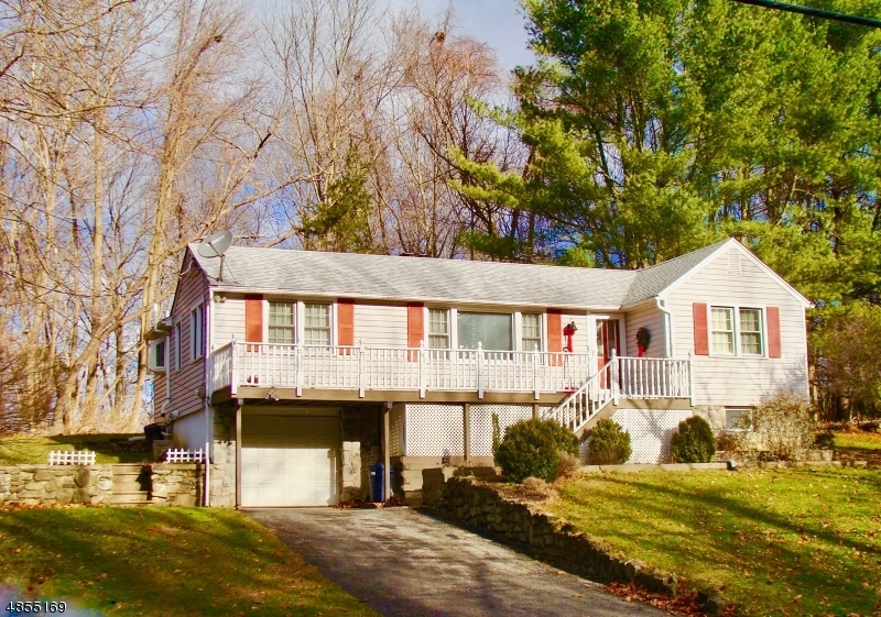 651 Limecrest Rd, Newton, NJ 07860 - photo 1