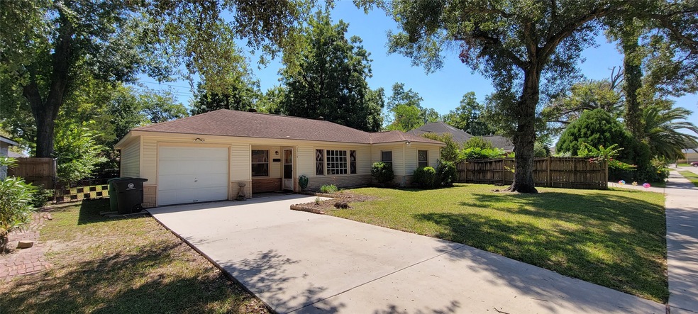 Sold • Co-Listing Agent