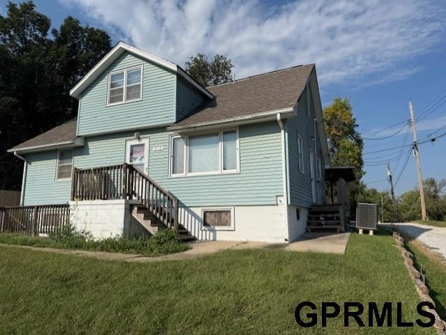 316 S 15th St unit Upper, Plattsmouth, NE 68048 - photo 1