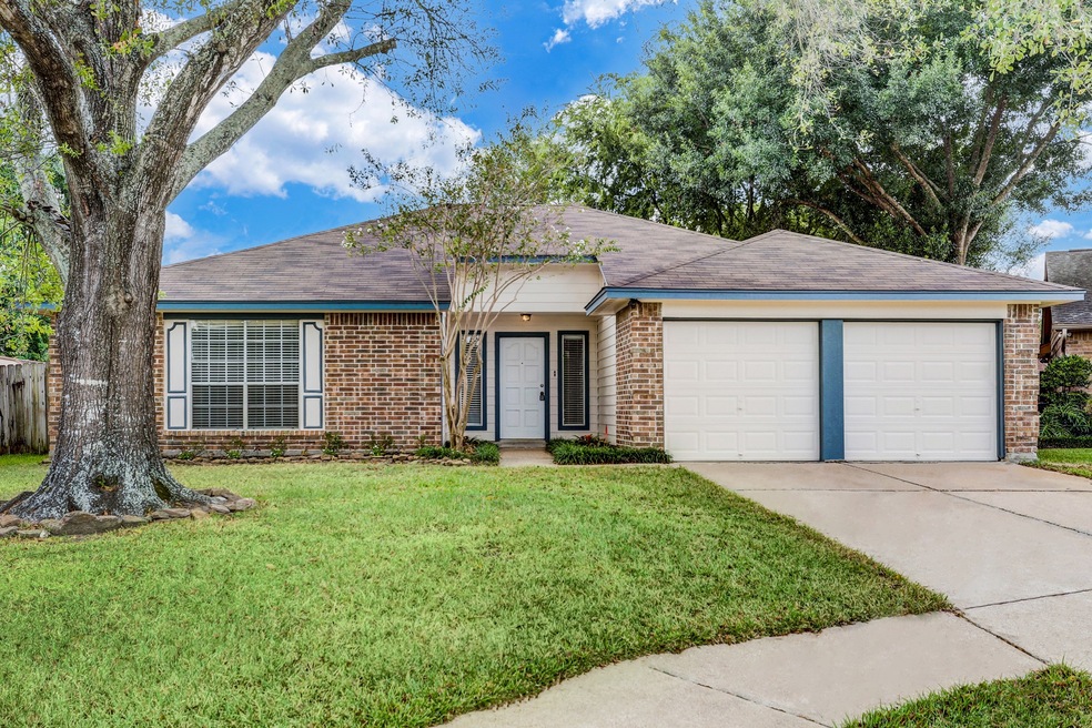 17007 Sunview Ct, Houston, TX 77095 - photo 1