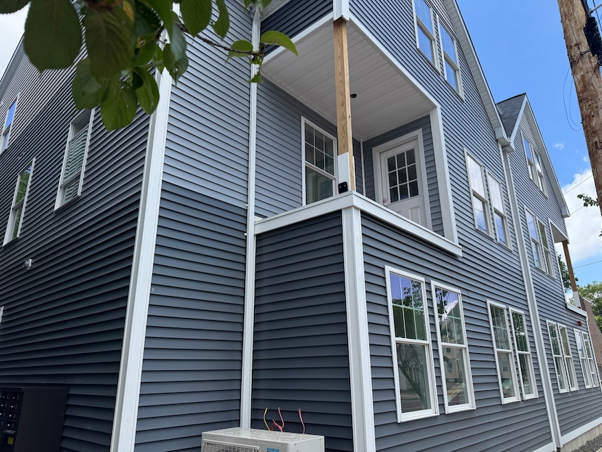 For Rent $1,850/month • Co-Listing Agent