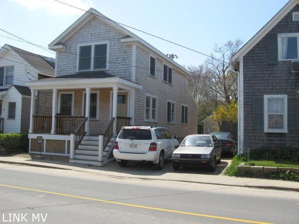 39 Lagoon Pond Rd, Vineyard Haven, MA 02568 - photo 1