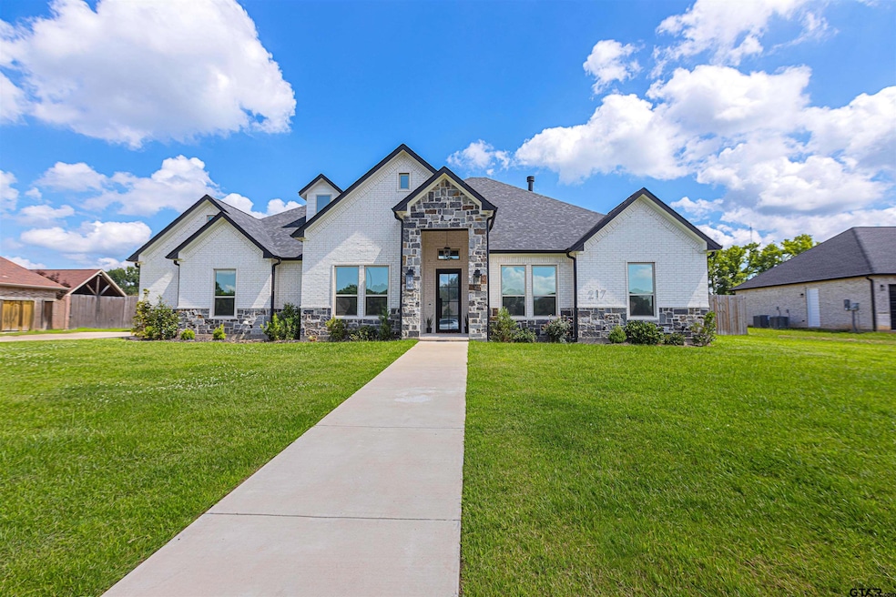 For Sale $739,900