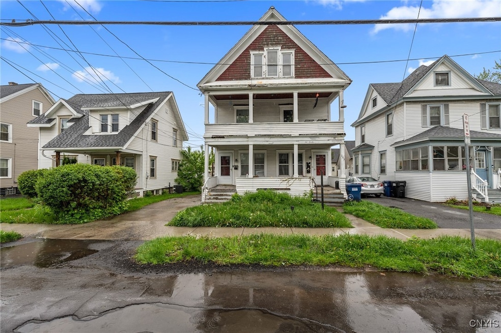 Pending $250,000 • Co-Listing Agent