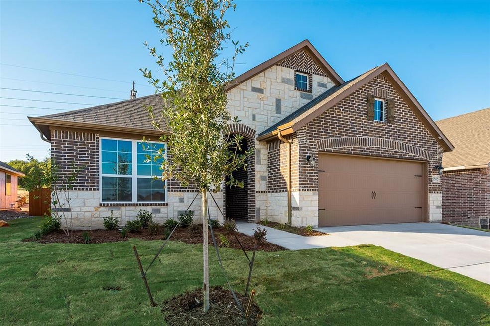 1565 Stanchion Way, Weatherford, TX 76087 - photo 1