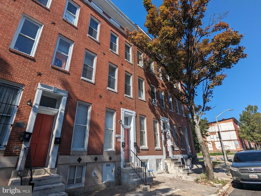 1022 N Carey St, Baltimore, MD 21217 - photo 1