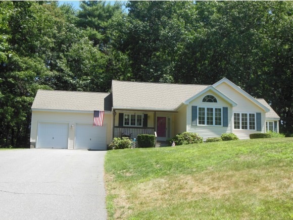 11 Shannon Cir, Pelham, NH 03076 - photo 1