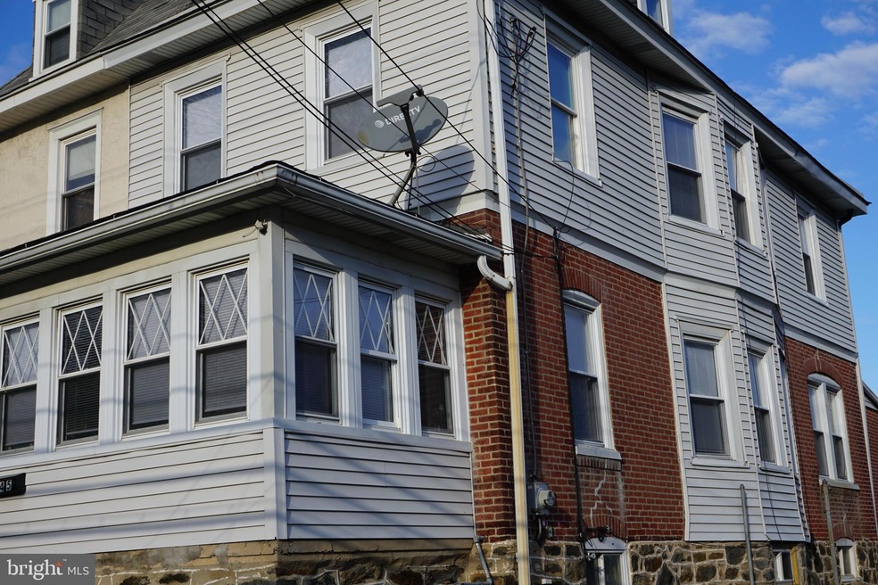 245 Burmont Rd, Drexel Hill, PA 19026 - photo 1