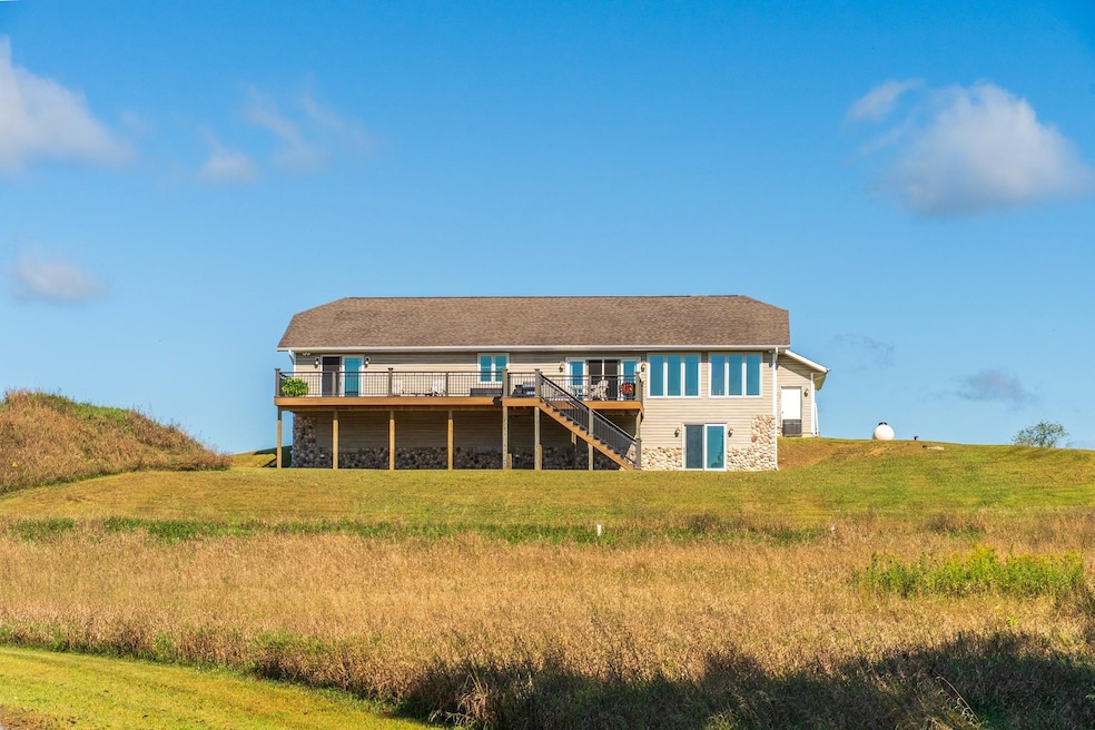 Under Contract $499,900