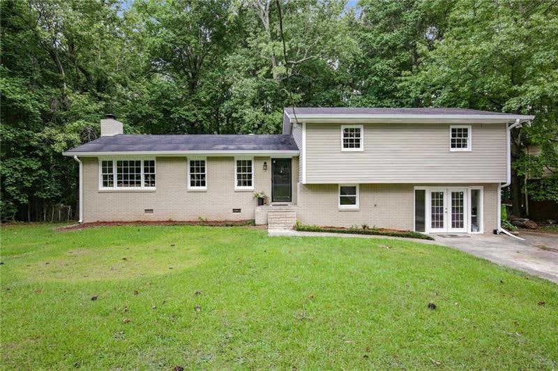 265 Windsor Dr SW, Marietta, GA 30064 - photo 1