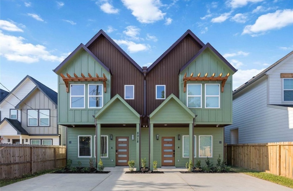 For Rent $2,350/month • Co-Listing Agent