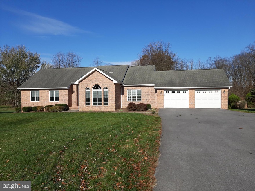 628 Morgana Dr, Shepherdstown, WV 25443 - photo 1