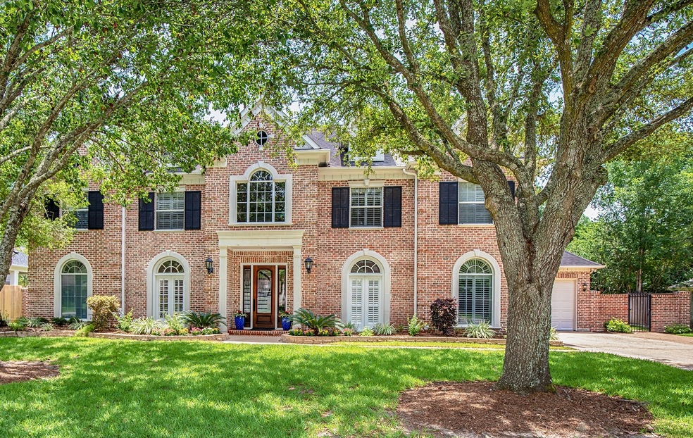 11705 Spriggs Way, Houston, TX 77024 - photo 1