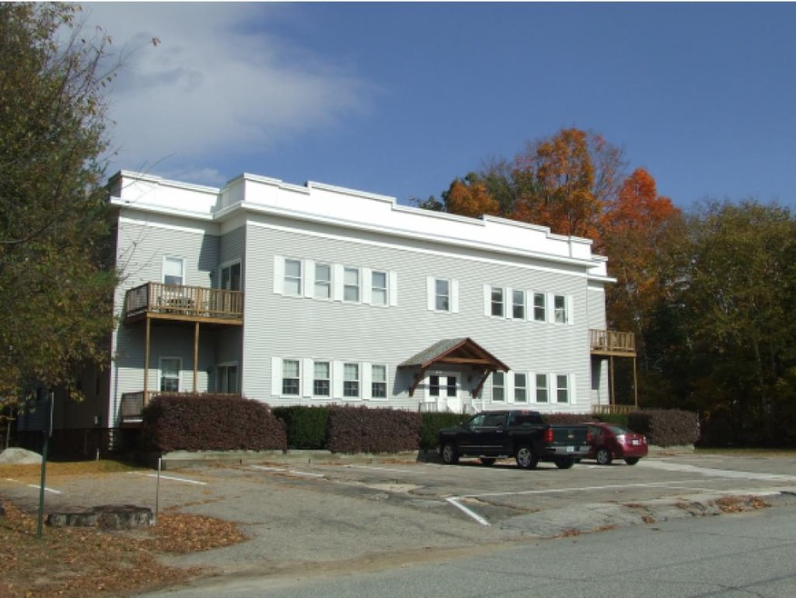 38 Church St unit 38-1, Lincoln, NH 03251 - photo 1