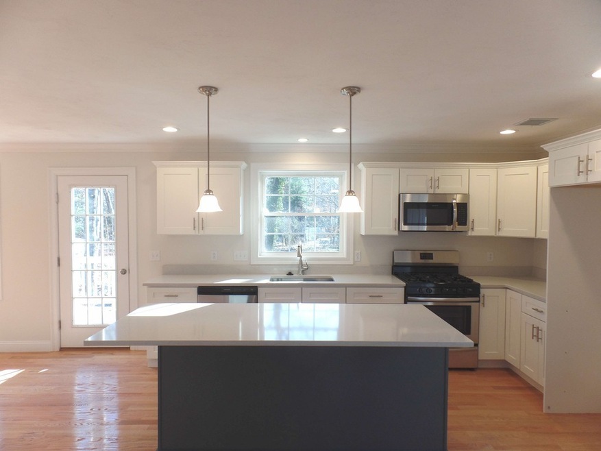 271 Westminster Rd, Weymouth, MA 02189 - photo 1