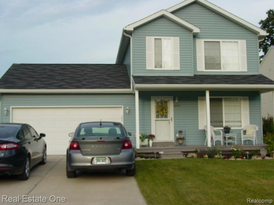 8944 ASH DR