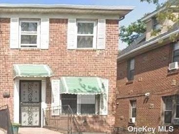 47-07 Burling St, Flushing, NY 11355 - photo 1