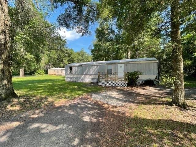 727 Wakulla Arran Rd, Crawfordville, FL 32327 - photo 1