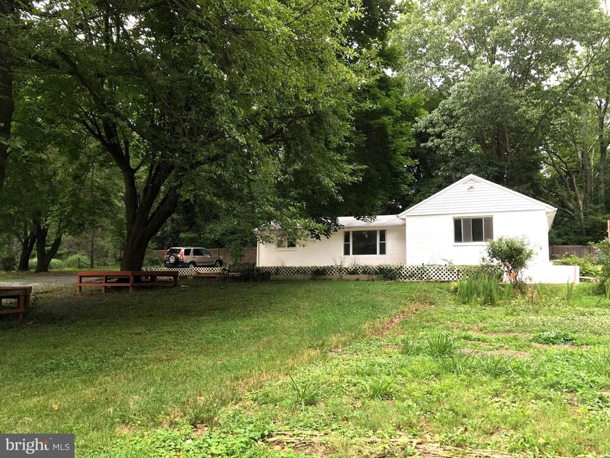 23601 Peach Tree Rd, Clarksburg, MD 20871 - photo 1