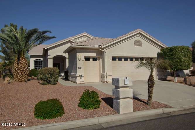 15694 W Piccadilly Rd, Goodyear, AZ 85395 - photo 1