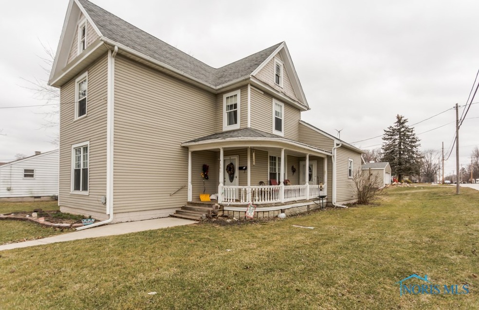 300 S Cherry St, Woodville, OH 43469 - photo 1