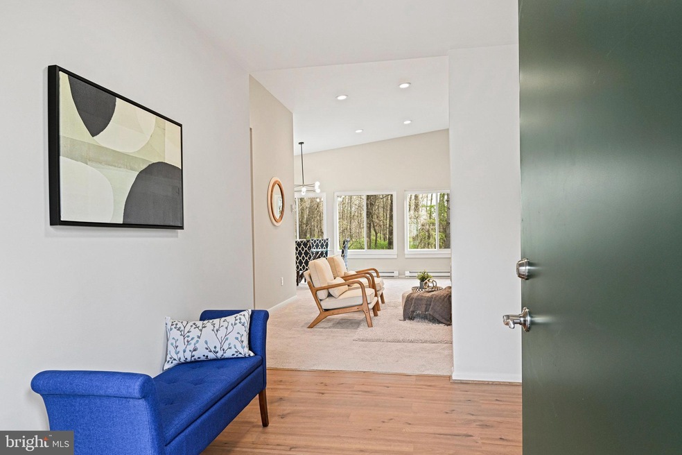 1521 Shellbark Place, Herndon, VA 20170 - photo 1