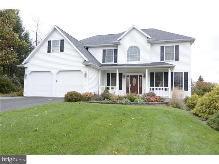 5015 Spruce Ln, Mohnton, PA 19540 - photo 1