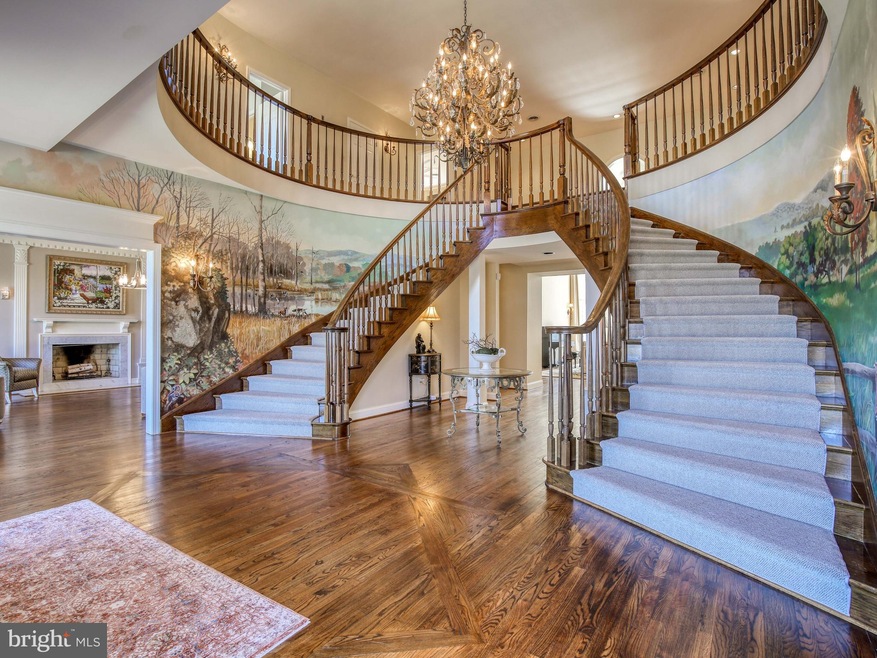 36585 Sawmill Ln, Hillsboro, VA 20132 - photo 1