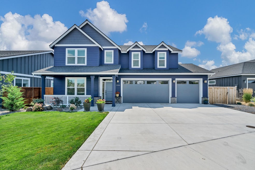 1466 NW Zamia Ave, Redmond, OR 97756 - photo 1