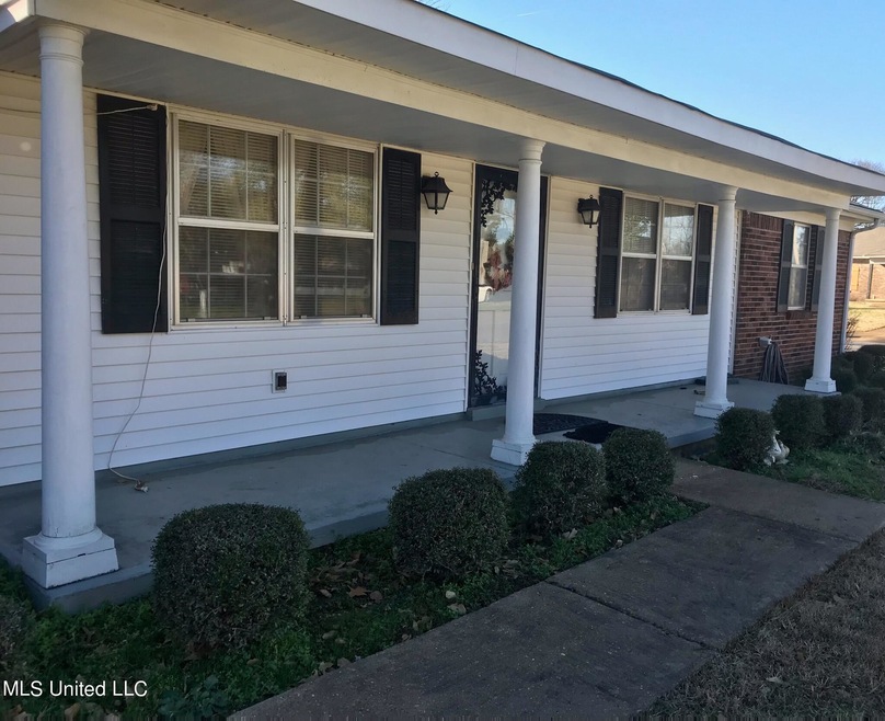 1289 PONTOTOC DR.