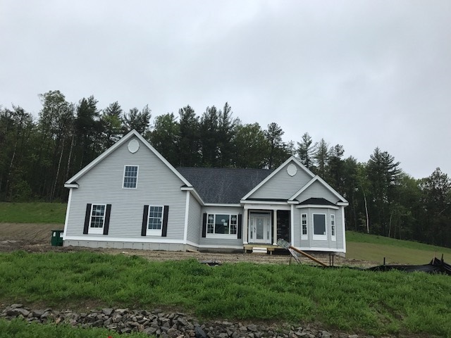 17 Beechwood Rd, Salem, NH 03079 - photo 1