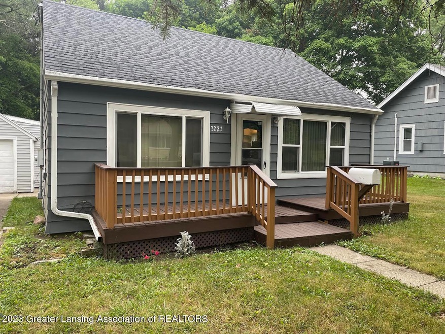 3227 Tenny St, Lansing, MI 48910 - photo 1
