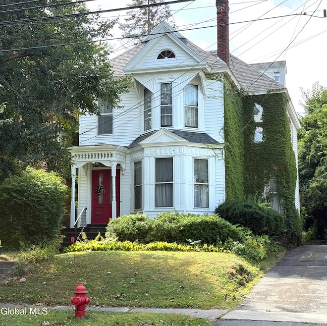 822 Union St, Schenectady, NY 12308 - photo 1