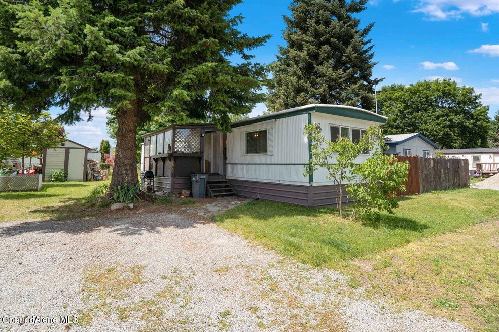 001-8985NRunkleRoad-Hayden-ID-83835-SMAL