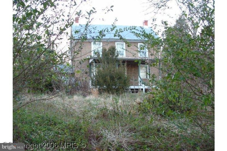 2411 Bishop Meade Rd, Boyce, VA 22620 - photo 1