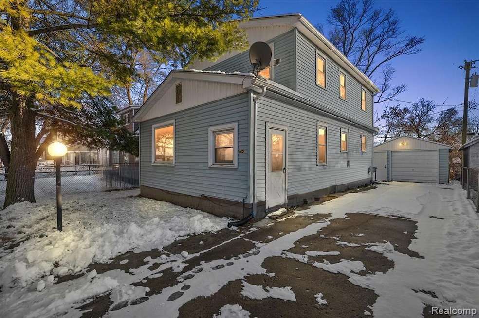 45 N Merrimac St, Pontiac, MI 48340 - photo 1